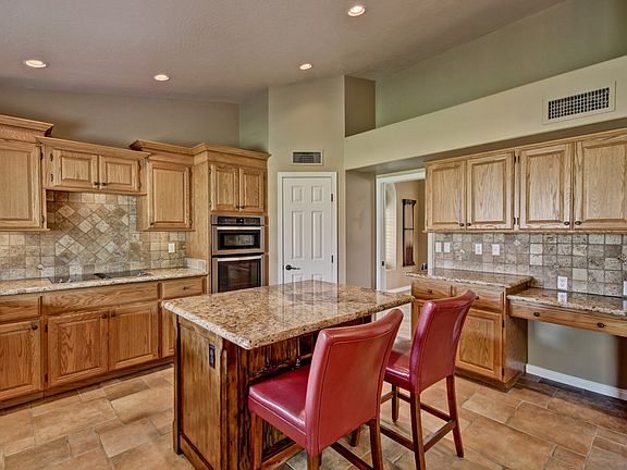 3rd image of 25213 N 49th Dr