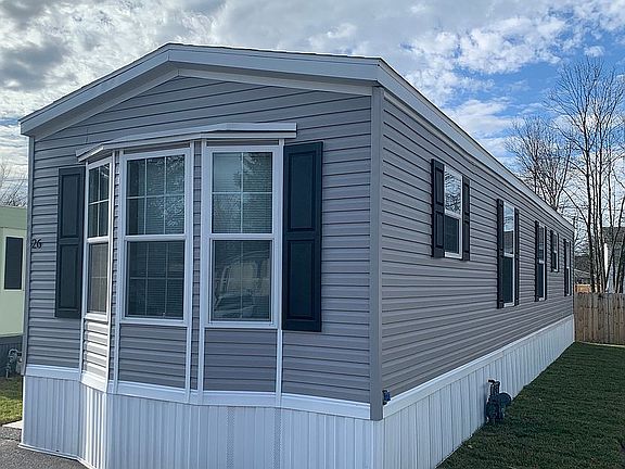 2nd image of 9414 Cayuga Dr Lot 26