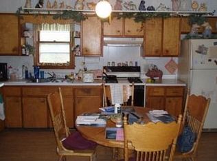 801 Locust St, Columbus Junction, IA 52738