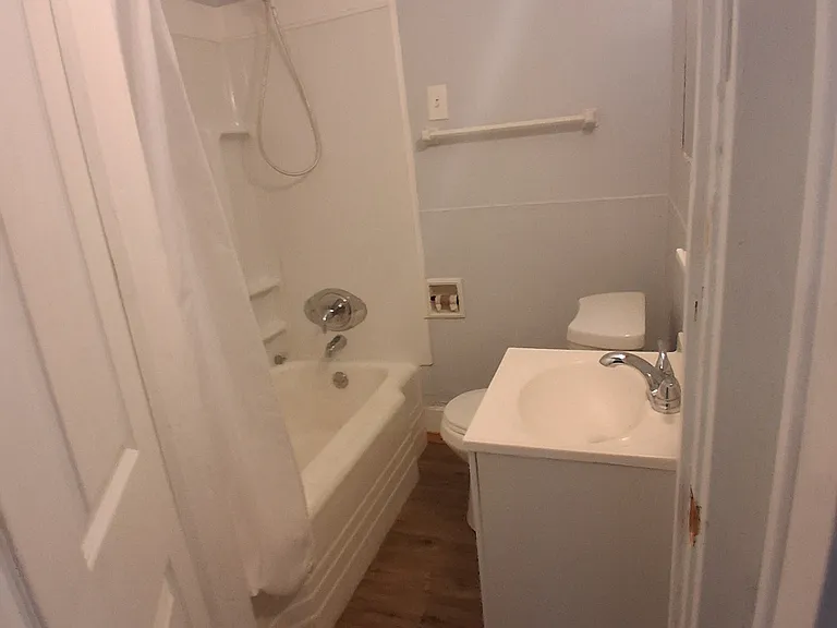 1765 Linwood Ave #1 — Photo 13