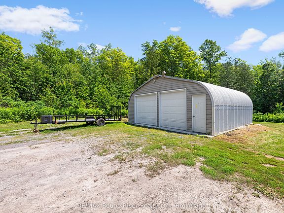 3rd image of 472 Callaghan Rapids Rd