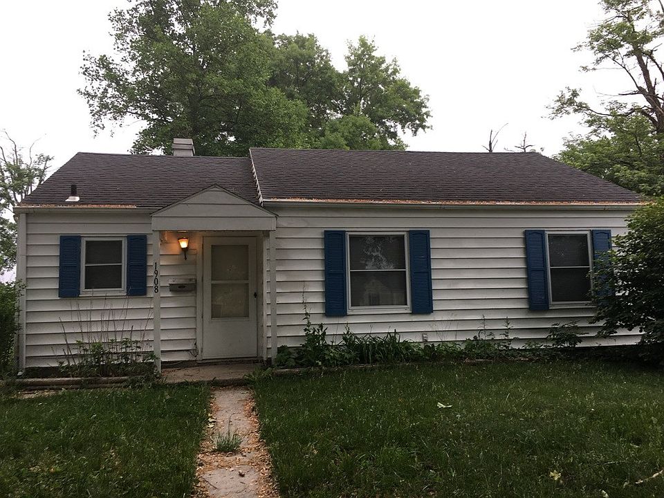1st image of 1908 E Greenlawn Ct