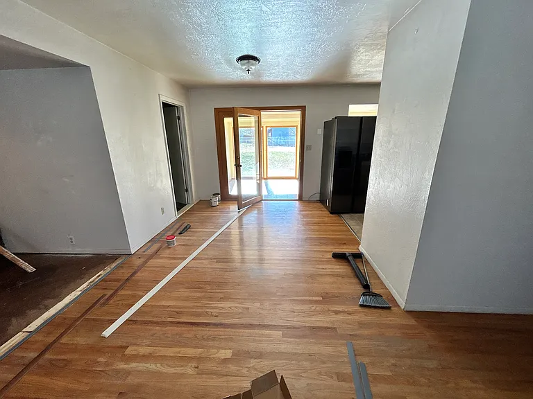 823 Brookside Dr — Photo 11