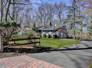 18 Blue Hills Dr, Holmdel, NJ
