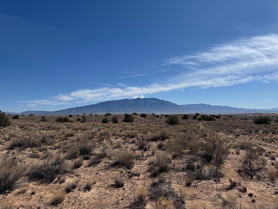2nd image of Antares Ct NE