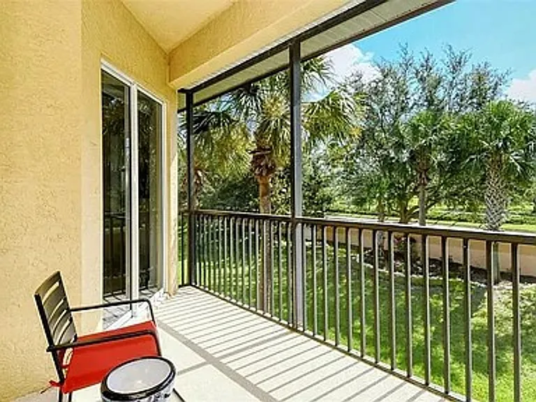 8263 Miramar Way — Photo 6