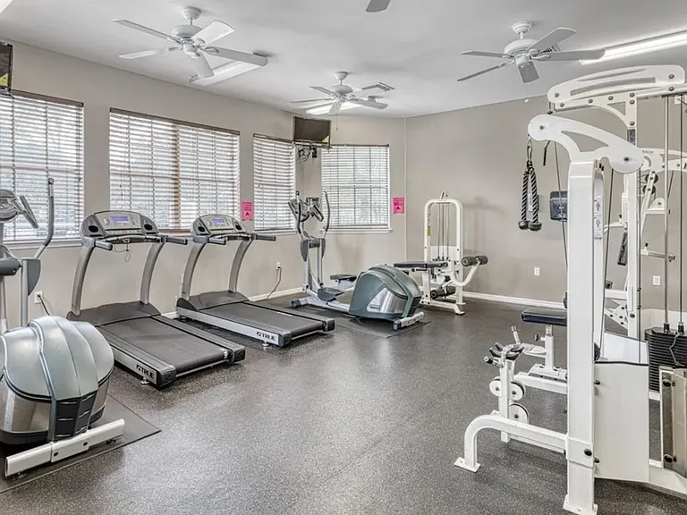 8225 Claire Ann Dr #101 — Photo 18