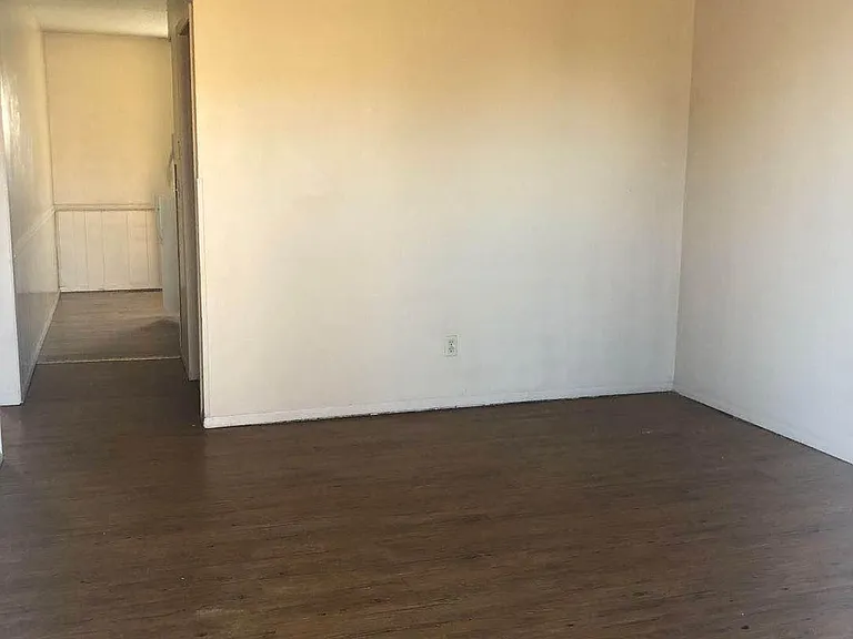 1825 Deffer Dr — Photo 7