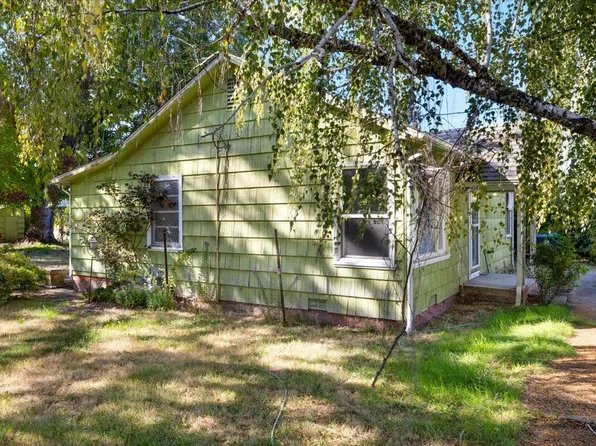 105 Winema Way, Medford, OR 97501