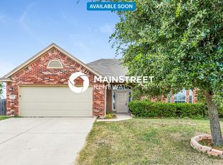 116 Currie Ct, Crowley, TX 76036