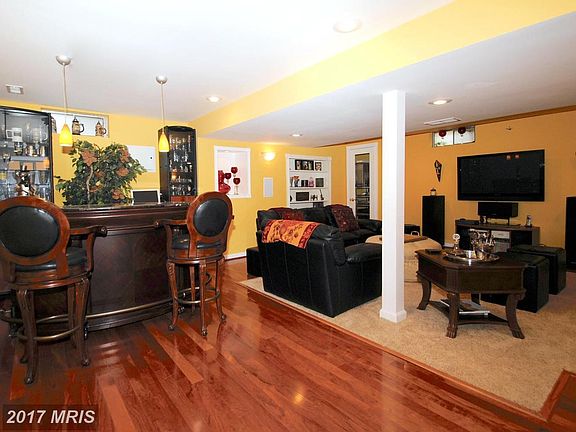 Finished Lower Level with Home Theater and Bar