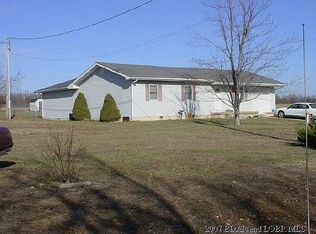 20259 Hemlock Rd, Lebanon, MO 65536