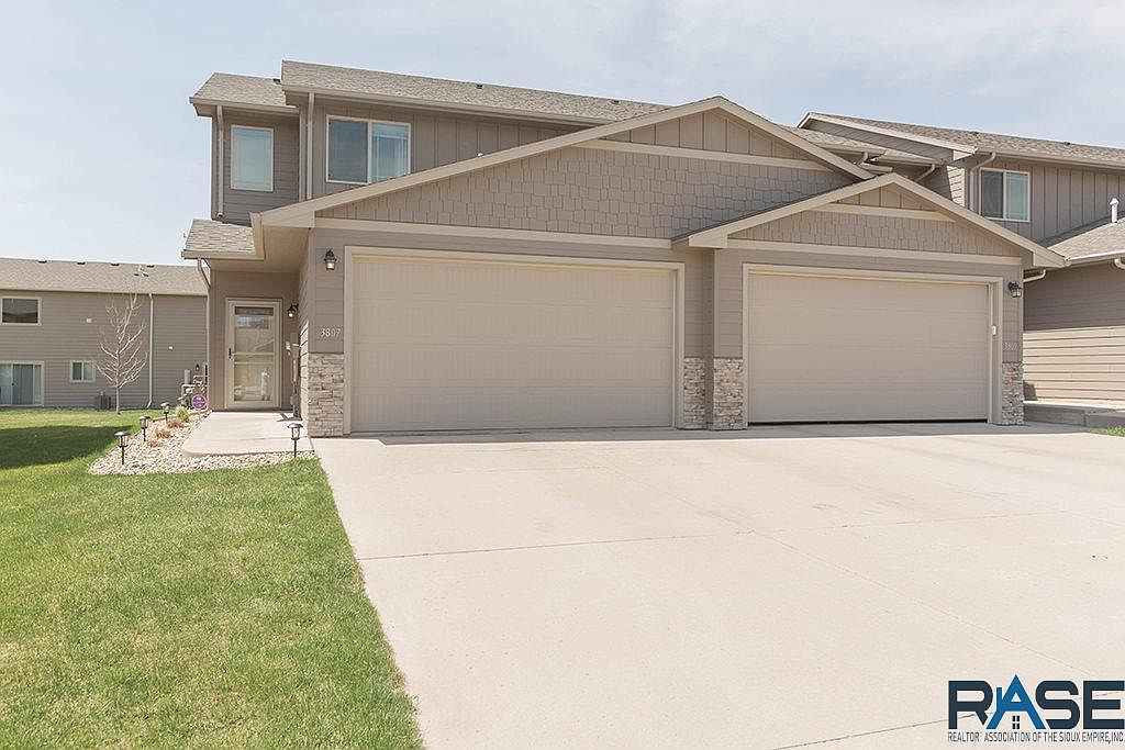 3807 S Grand Slam Ave, Sioux Falls, SD 57110 Zillow