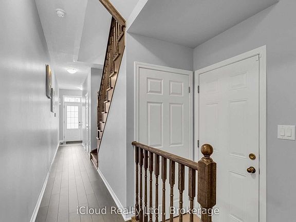 5th image of 23 Edsel Rd