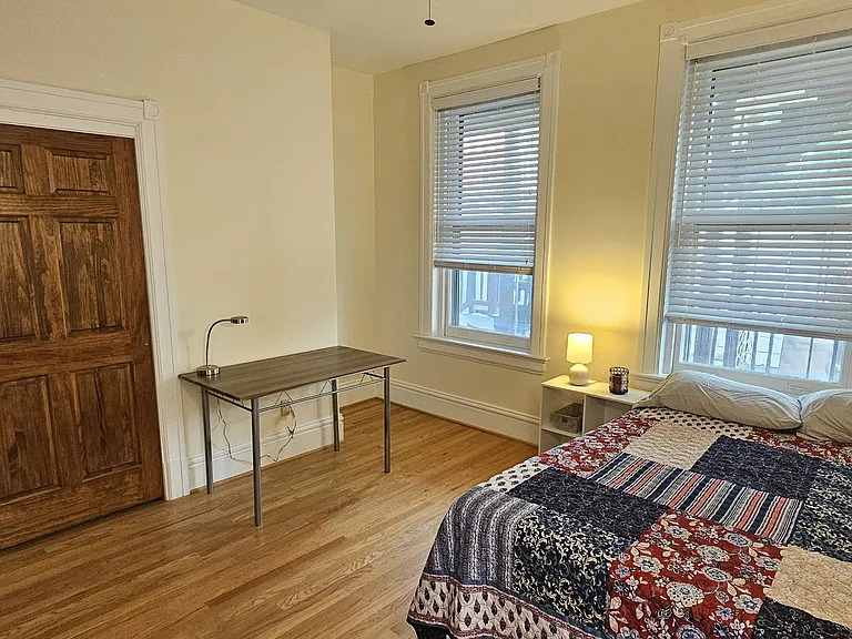6115 Pershing Ave #1 — Photo 23