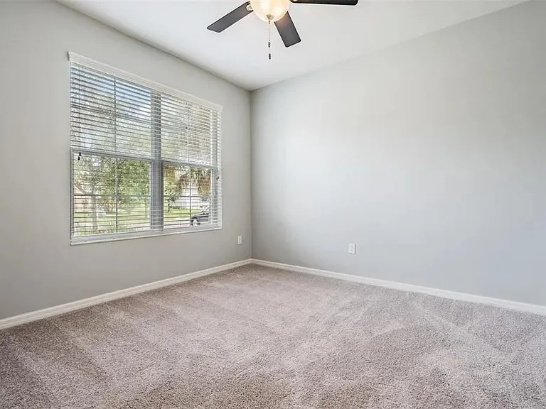 7207 Nightshade Dr — Photo 7