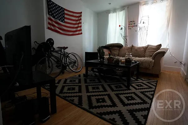 Rented by EXR | media 39