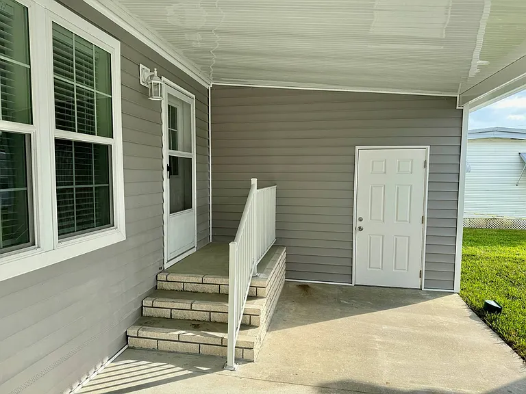 1283 Jamestown Dr — Photo 5