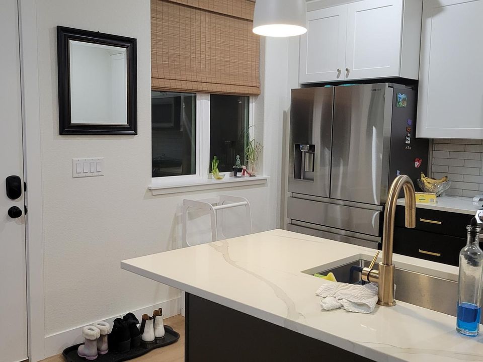 Kitchen & island