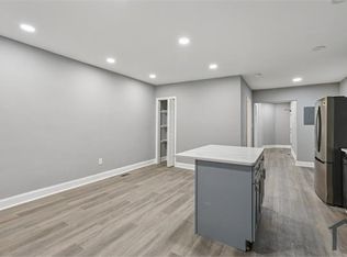 405 34th St SE APT 4, Washington, DC