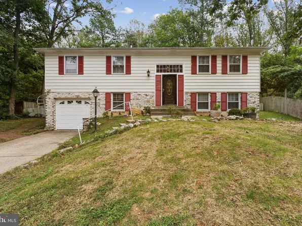 12011 Skipjack Ct, Woodbridge, VA 22192