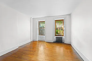 515 Hancock Street, #GARDEN