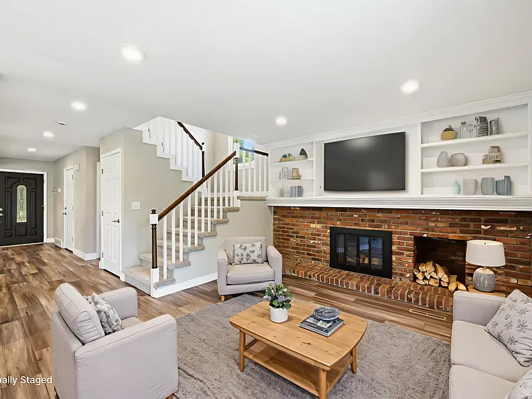 7639 E Mineral Pl — Photo 9