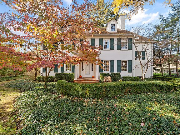 2nd image of 211 Preston Rd