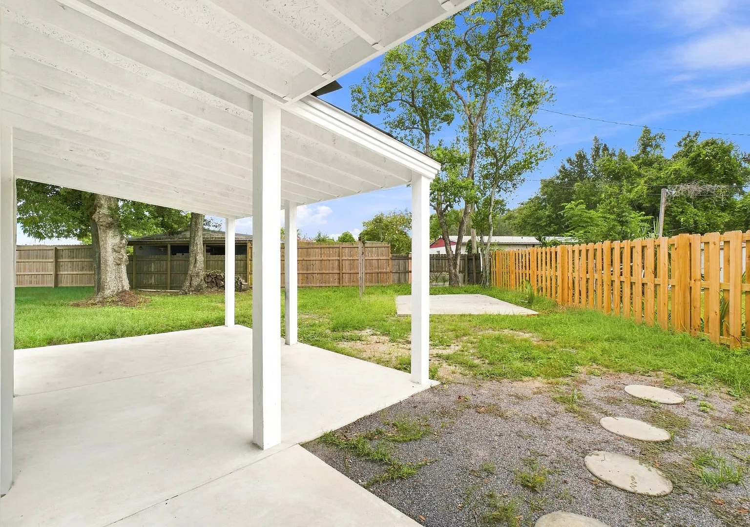 St. Andrews 4 Bedroom/2 Bath — Photo 3