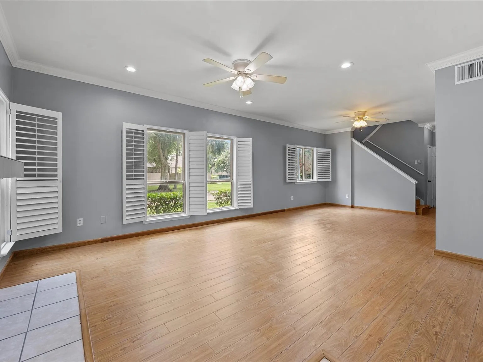 3 bed, 2.5 bath, 1892 sqft, $2,700 — Photo 3