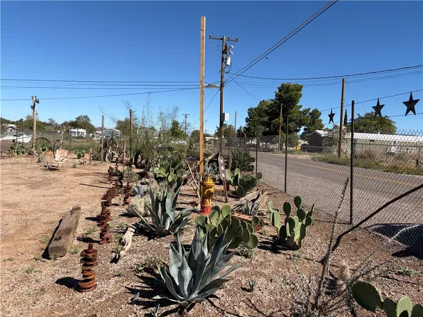 4009 E Shaeffer Avenue, Kingman, AZ 86409