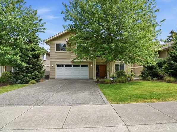 832 Brookfield Dr, Nanaimo, BC V9R 0A4