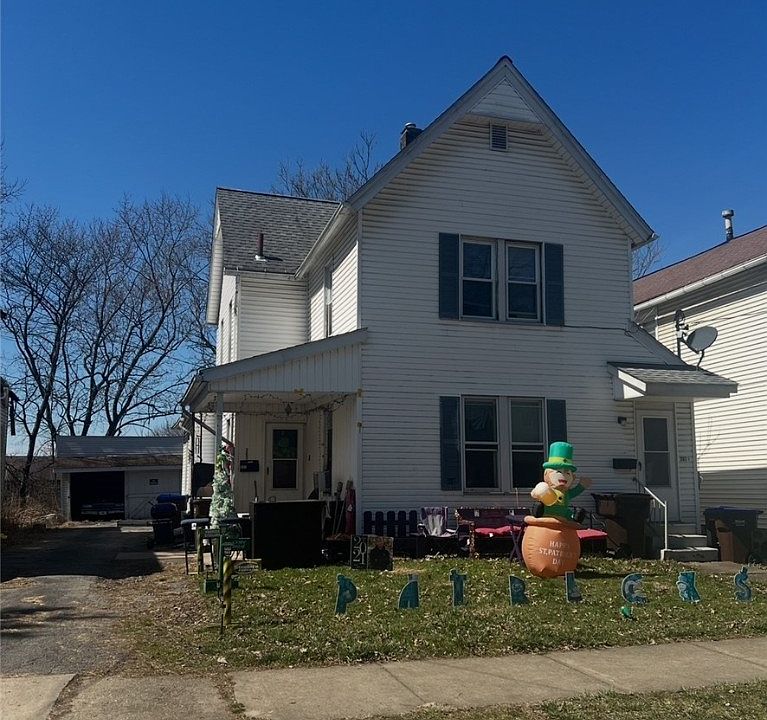 2nd image of 267 Elm Ave