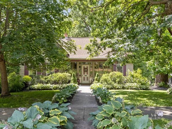 523 2nd Ave, Baraboo, WI 53913