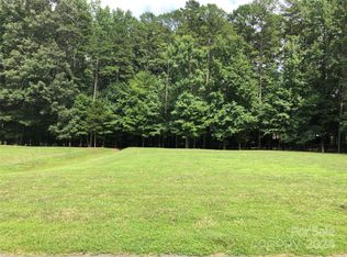 2318 Salute Blvd #39, Charlotte, NC 28227