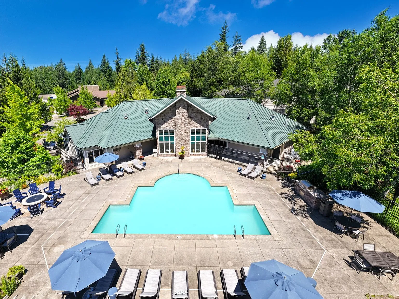 The Lodge at Redmond Ridge — Photo 3