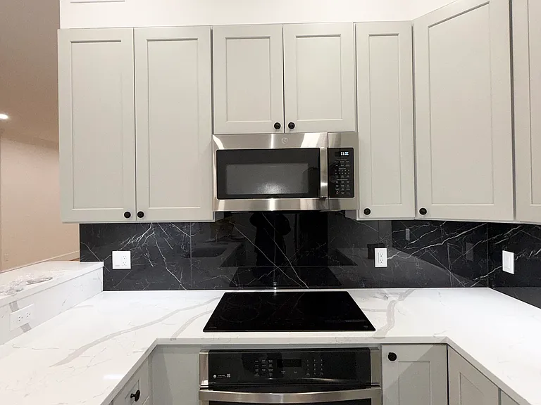 7 Victoria St #1 — Photo 2