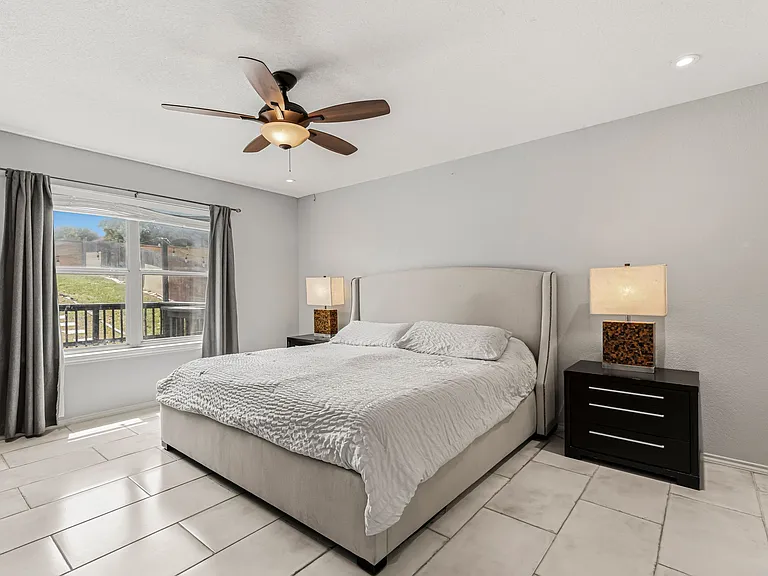 20803 Cape Coral — Photo 13