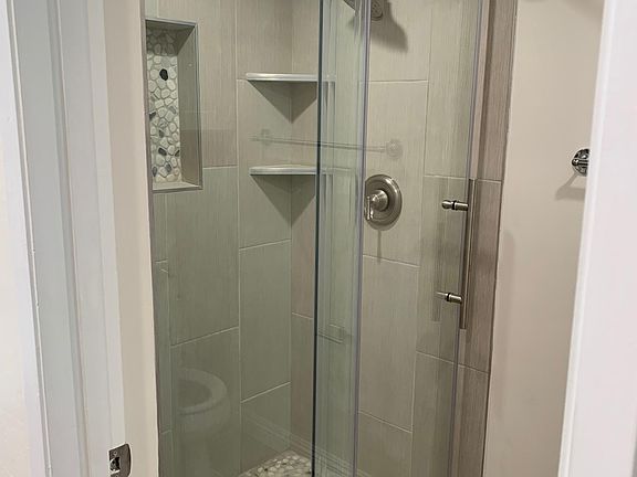 4th image of 2315 Eastridge Ave APT 712