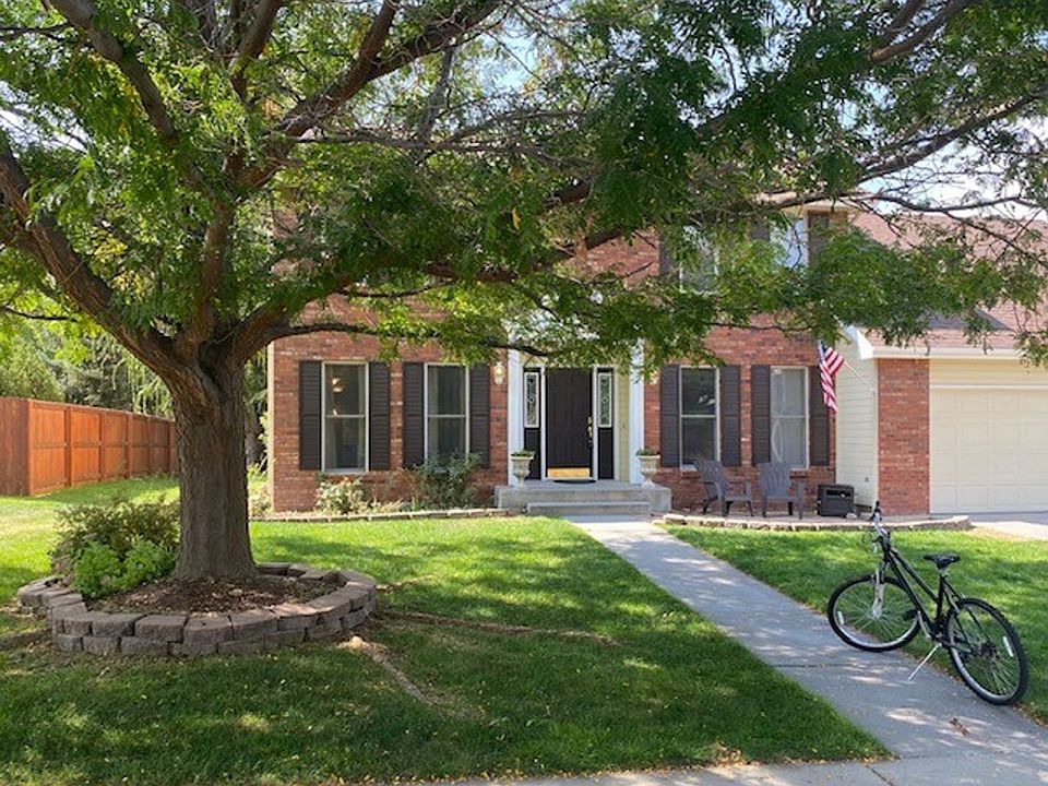 1st image of 107 Canberra Ave