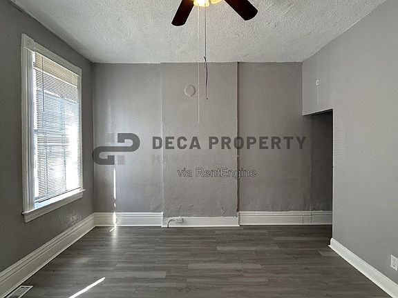 3rd image of 3303 Chippewa St