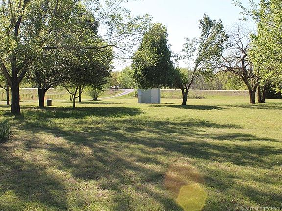 2nd image of 79 Wilder Ct