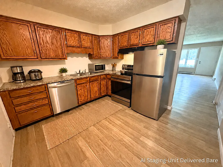 2450 Echo Valley Dr — Photo 4