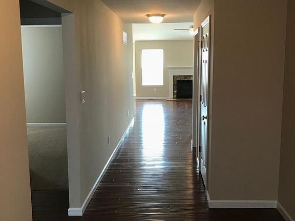 ENTRY FOYER