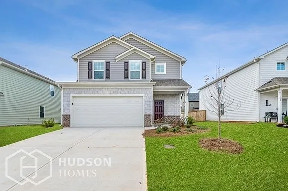 4 bed, 3.0 bath, 2408 sqft, $2,630 — Photo 3