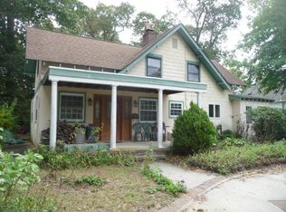 20 Wanamassa Point Rd, Ocean, NJ 07712