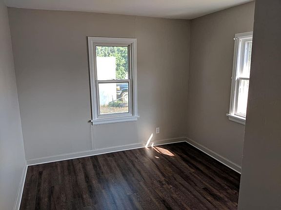 2nd image of 625 2nd St APT 1