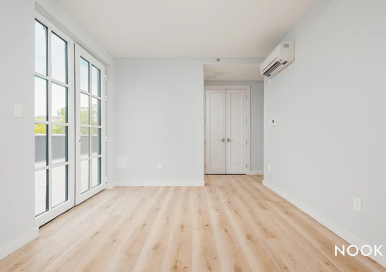 68 Gold St #5F — Photo 8