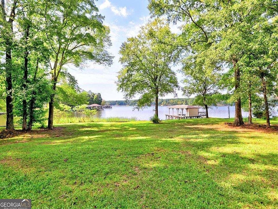 1st image of 91 Woodland Way