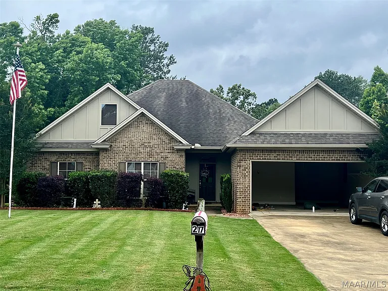217 Winchester Way — Photo 1